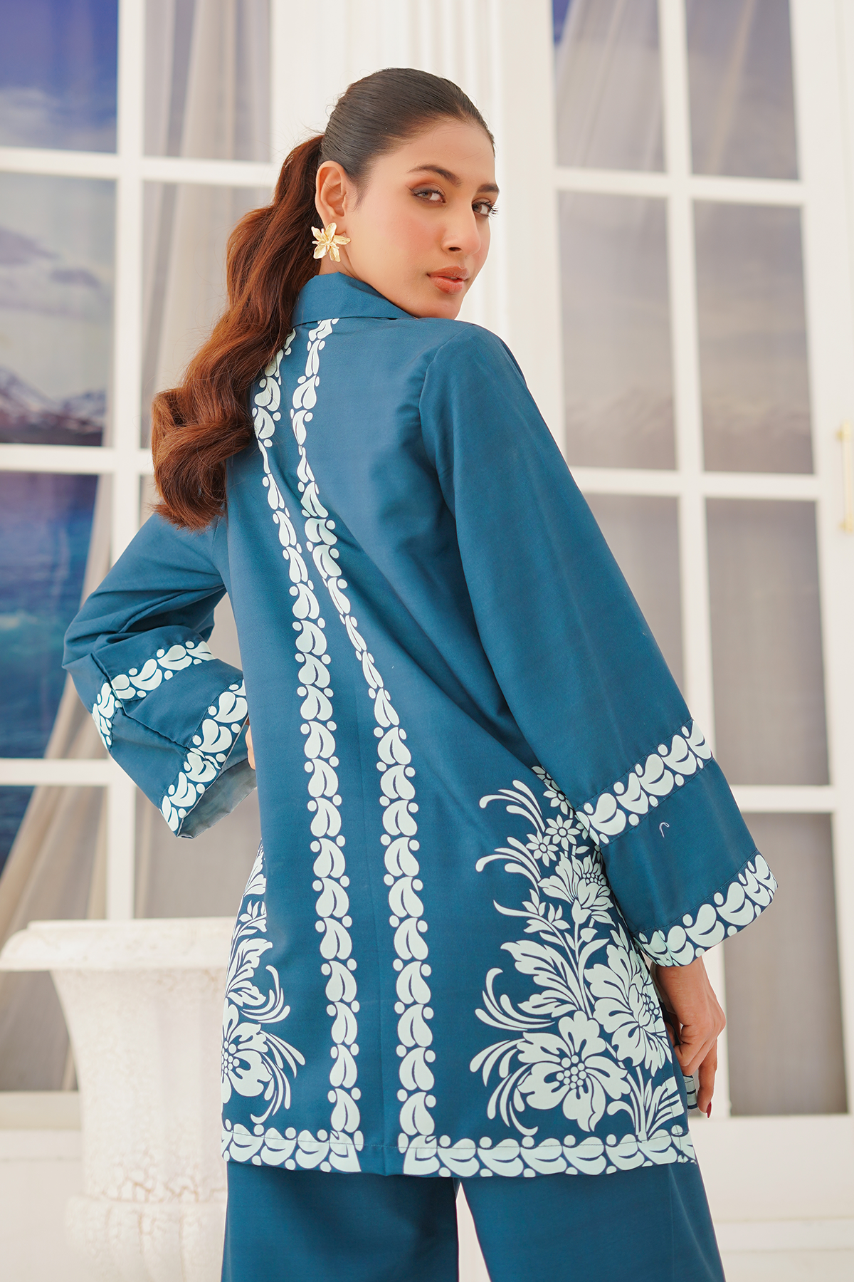 Teal Bloom