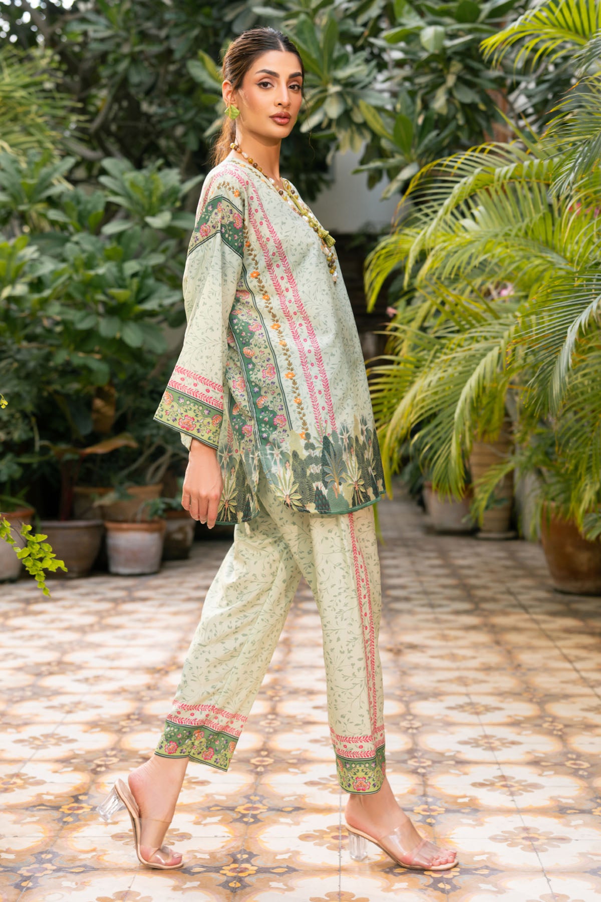 Botanical Muse