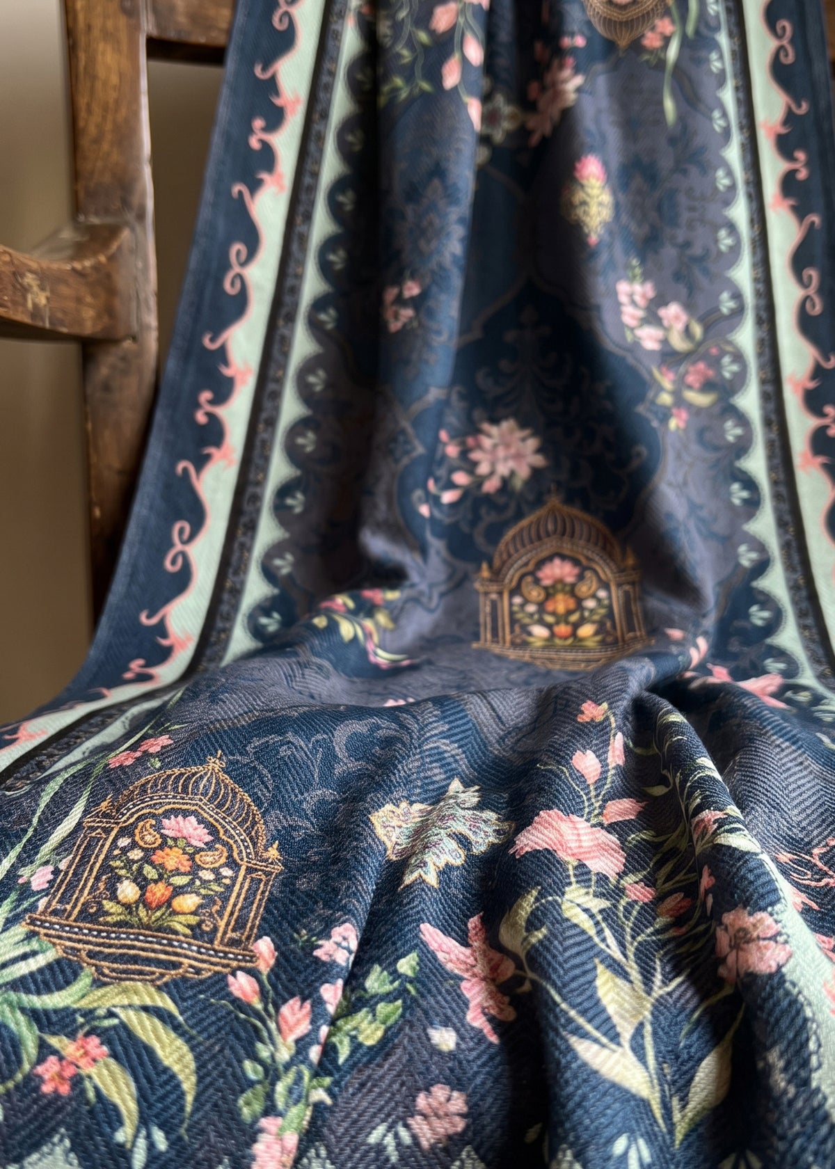 Mehal Shawl